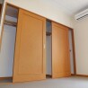 1K Apartment to Rent in Narita-shi Storage