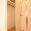 1K Apartment to Rent in Osaka-shi Nishi-ku Storage