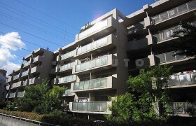 3LDK Mansion in Senriyama nishi - Suita-shi