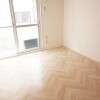 1R Apartment to Rent in Urayasu-shi Room
