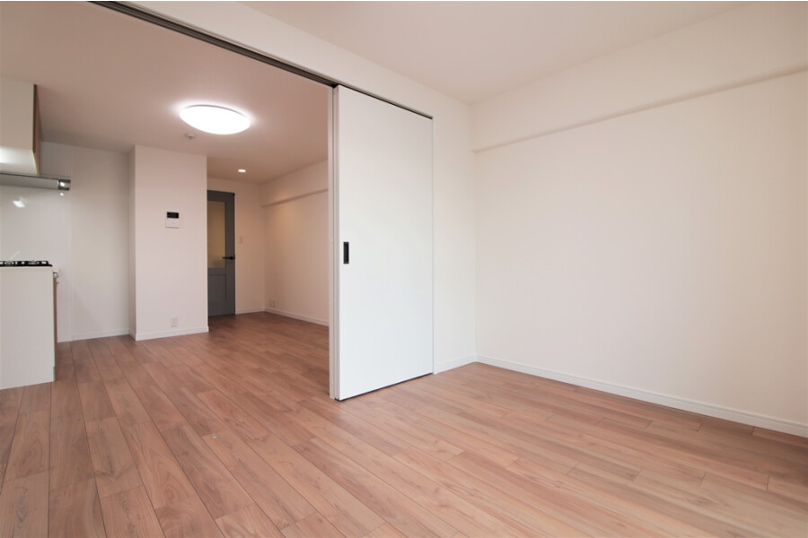 1DK Apartment to Buy in Osaka-shi Kita-ku Living Room