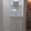 2DK Apartment to Buy in Minato-ku Washroom