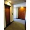 3LDK Apartment to Rent in Minato-ku Entrance