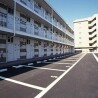 1K Apartment to Rent in Fukuoka-shi Hakata-ku Parking
