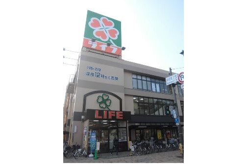 2LDK Apartment to Rent in Osaka-shi Sumiyoshi-ku Supermarket