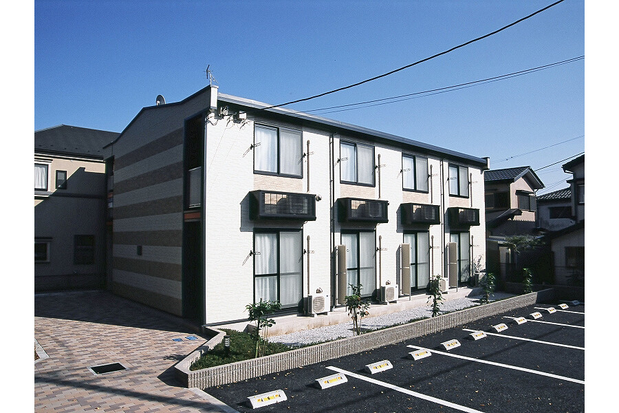 1K Apartment to Rent in Musashimurayama-shi Exterior