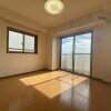 1LDK Apartment to Buy in Bunkyo-ku Room