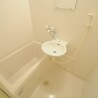 1K Apartment to Rent in Tsu-shi Bathroom