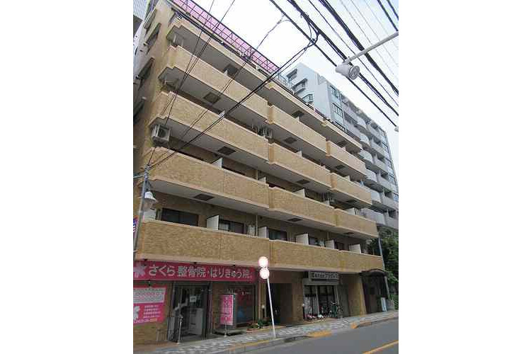 1R Apartment to Rent in Mitaka-shi Exterior