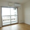 3DK Apartment to Rent in Yokohama-shi Naka-ku Interior
