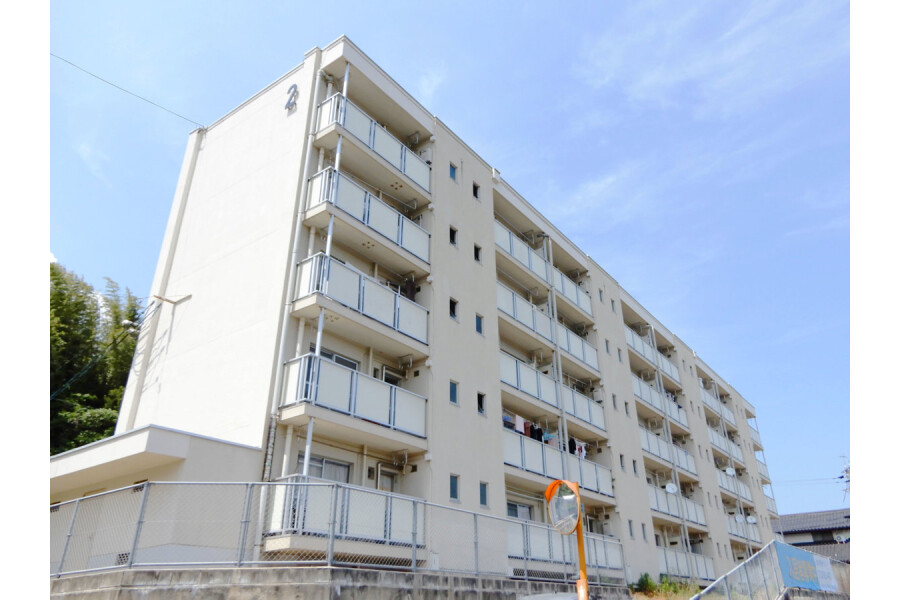 1LDK Apartment to Rent in Matsue-shi Exterior