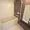 1LDK Apartment to Rent in Osaka-shi Higashinari-ku Bathroom