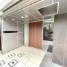 1R Apartment to Rent in Minato-ku Entrance Hall