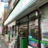 1K Apartment to Rent in Suginami-ku Convenience Store
