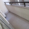 1LDK 맨션 to Rent in Minato-ku Balcony / Veranda