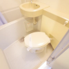 1K Apartment to Rent in Osaka-shi Kita-ku Toilet
