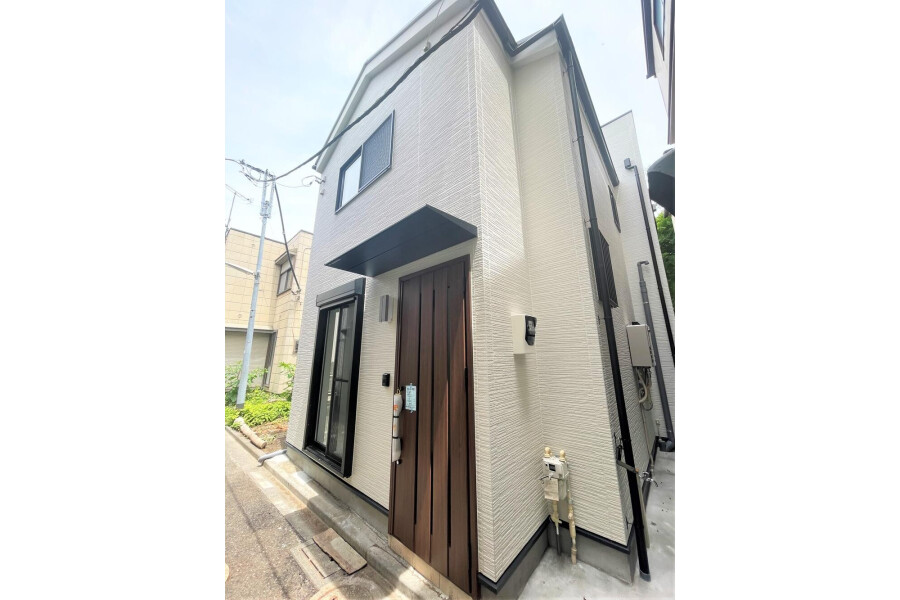 2LDK House to Buy in Shinjuku-ku Exterior