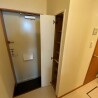 1K Apartment to Rent in Sapporo-shi Toyohira-ku Entrance Hall