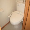 1K Apartment to Rent in Kumagaya-shi Toilet