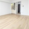 1R Apartment to Buy in Chuo-ku Living Room