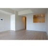 2LDK Apartment to Rent in Yokohama-shi Nishi-ku Living Room