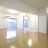2LDK Apartment to Rent in Koto-ku Living Room