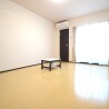 1K Apartment to Rent in Asakura-gun Chikuzen-machi Living Room