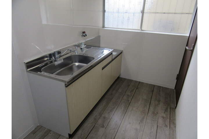 2LDK House to Rent in Higashiosaka-shi Kitchen