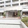 3LDK Apartment to Rent in Chuo-ku Equipment