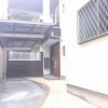 1LDK Apartment to Rent in Osaka-shi Yodogawa-ku Entrance Hall