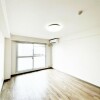 横滨市中区出租中的1K公寓大厦 Room
