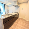 1LDK Apartment to Buy in Chuo-ku Kitchen