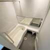 1LDK Apartment to Rent in Shinjuku-ku Bathroom