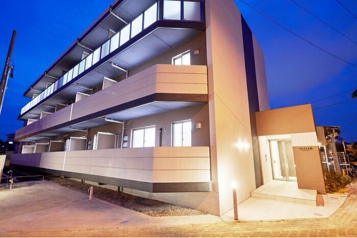 1LDK Apartment to Rent in Nago-shi Exterior