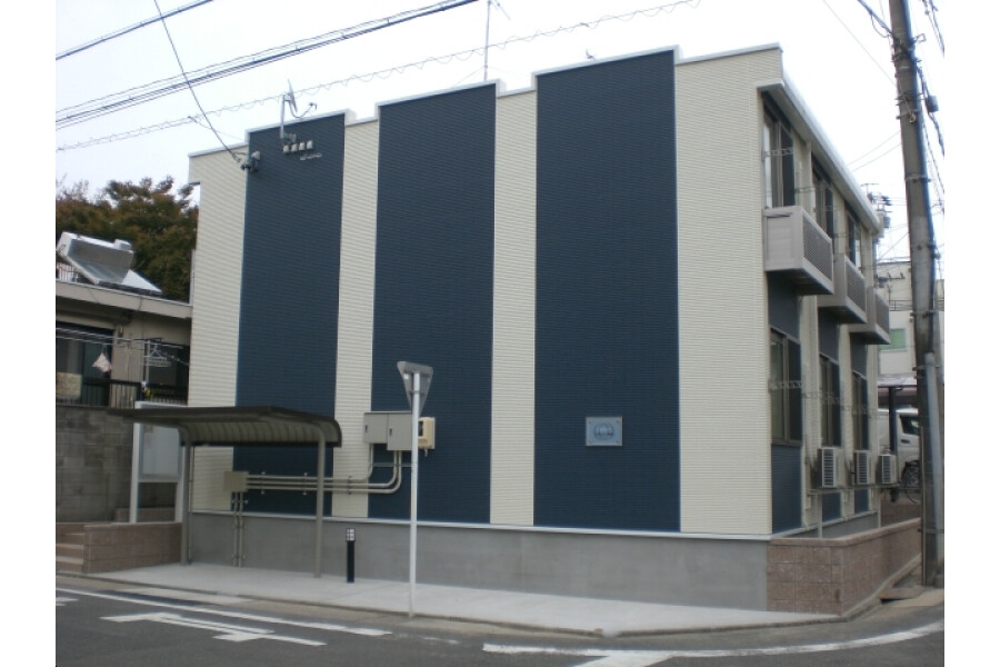 1K Apartment to Rent in Nagoya-shi Chikusa-ku Exterior