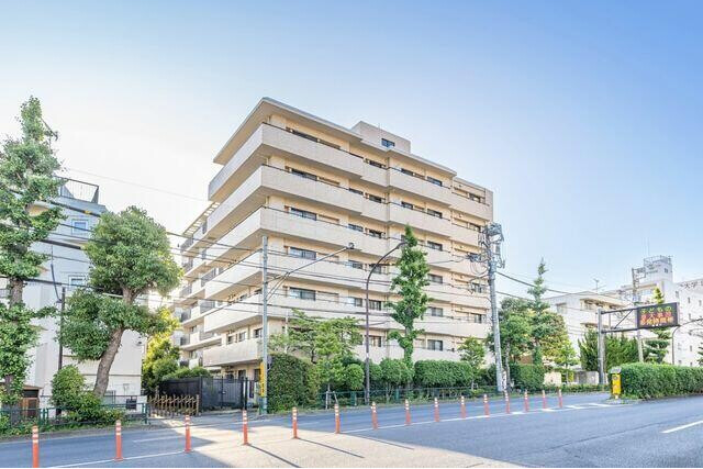 4LDK Apartment to Buy in Nerima-ku Exterior