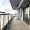 1LDK Apartment to Rent in Shinjuku-ku Balcony / Veranda