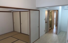 2DK Mansion in Shinzaku - Matsudo-shi