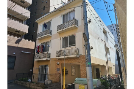 1K Apartment to Rent in Kita-ku Exterior