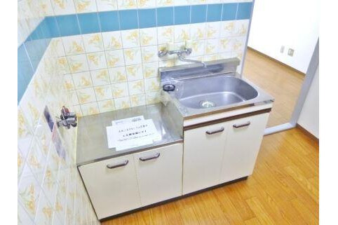 1K Apartment to Rent in Osaka-shi Asahi-ku Kitchen