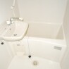 1K Apartment to Rent in Katsushika-ku Bathroom