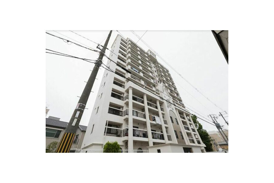 1LDK Apartment to Rent in Osaka-shi Kita-ku Exterior