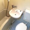 1K Apartment to Rent in Osaka-shi Yodogawa-ku Bathroom