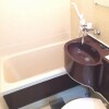 1R Apartment to Rent in Osaka-shi Miyakojima-ku Bathroom
