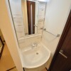 1K Apartment to Rent in Osaka-shi Yodogawa-ku Washroom
