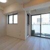 1K Apartment to Rent in Kawasaki-shi Saiwai-ku Western Room