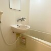 1K Apartment to Rent in Soka-shi Bathroom