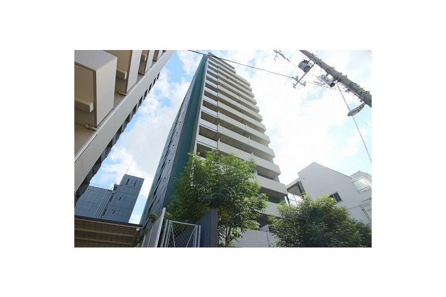 1LDK Apartment to Rent in Osaka-shi Chuo-ku Exterior