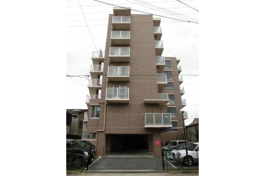 3LDK Apartment to Rent in Nishinomiya-shi Exterior