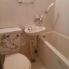 1R Apartment to Rent in Yao-shi Bathroom